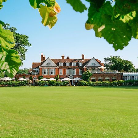 Chewton Glen Hotel - An Iconic Luxury Hotel New Milton Exterior foto