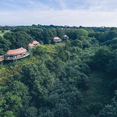 Chewton Glen Hotel - An Iconic Luxury Hotel New Milton Exterior foto
