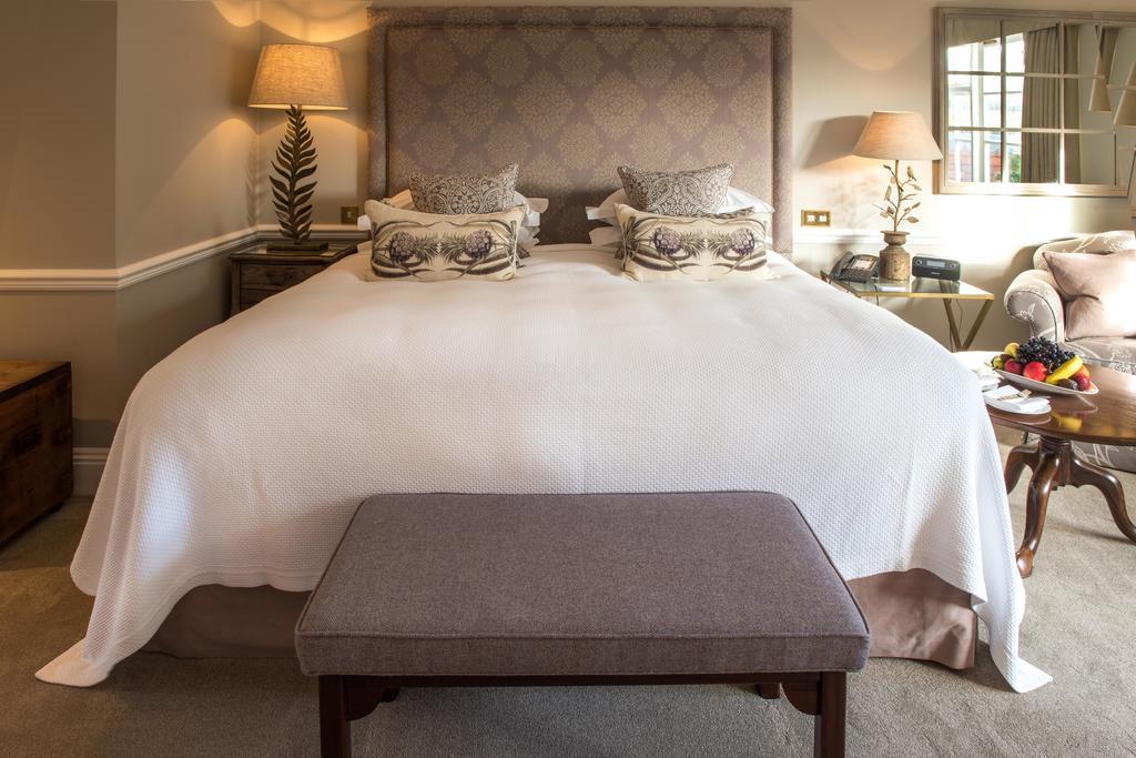 Chewton Glen Hotel - An Iconic Luxury Hotel New Milton Exterior foto